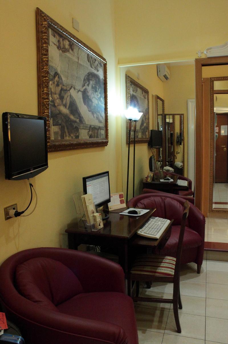 Soggiorno Comfort โรม ภายนอก รูปภาพ